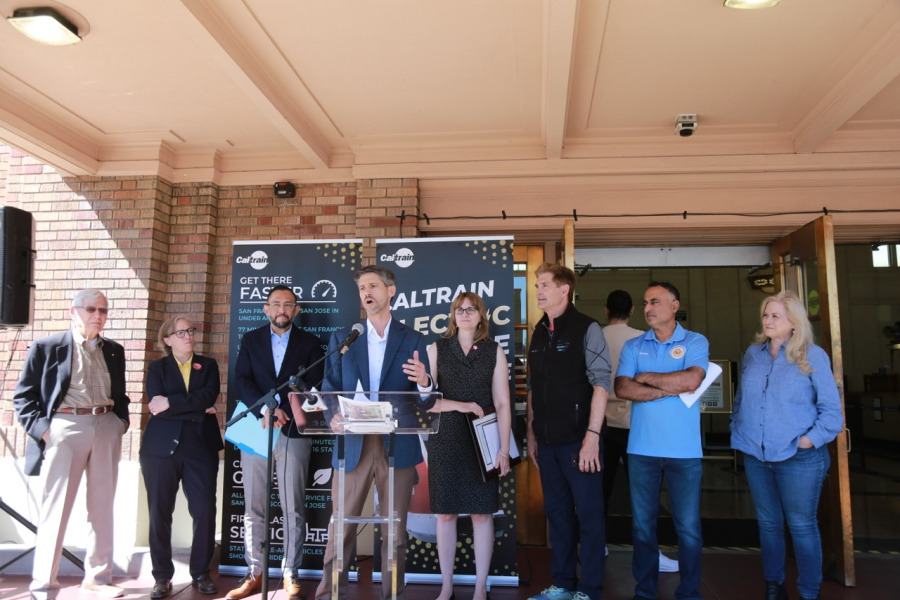 Caltrain慶祝全線電氣化    本週末可免費搭乘