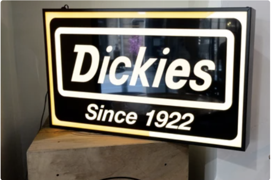 德州知名服裝品牌 Dickies 總部遷至加州