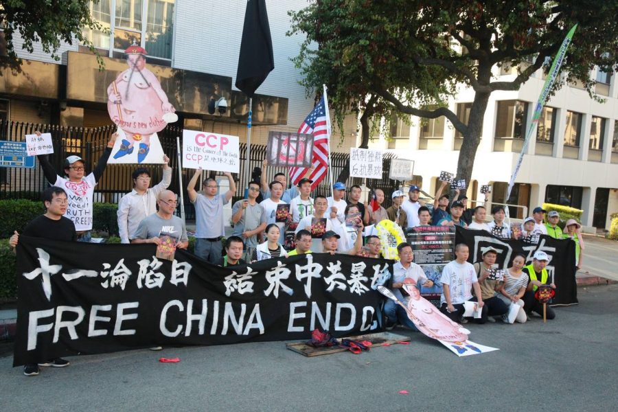 十一淪陷日車隊遊行 洛杉磯華人呼籲終結中共專制