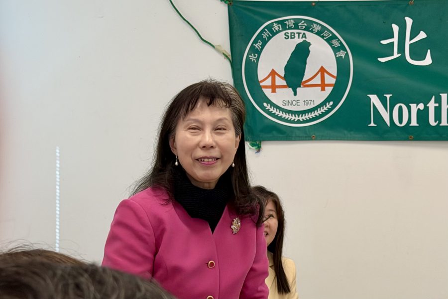李漢文分享僑務經驗 籲僑團年輕化、在地化