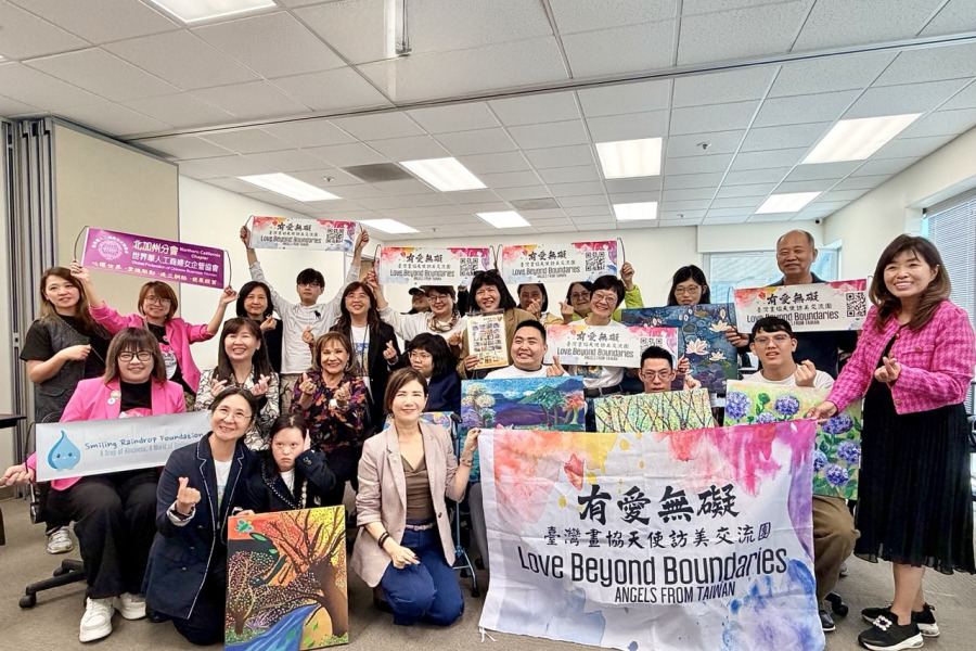 臺灣身障藝術家赴灣區交流 「有愛無礙」畫展開幕