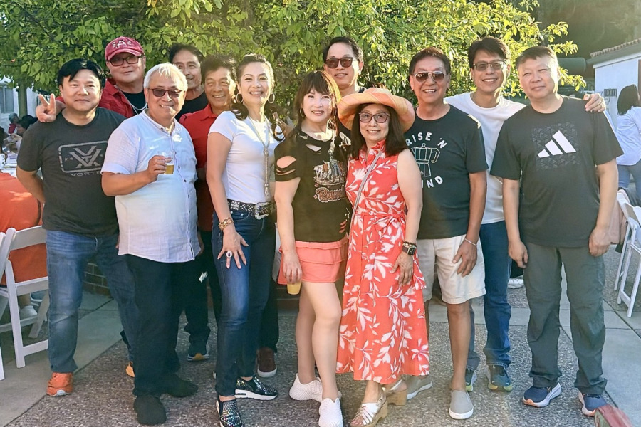 矽谷樂團舉辦年度感恩BBQ 逾兩百人歡聚綠野山莊